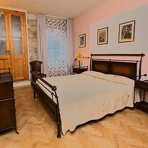 Pensionat Maison Savoia